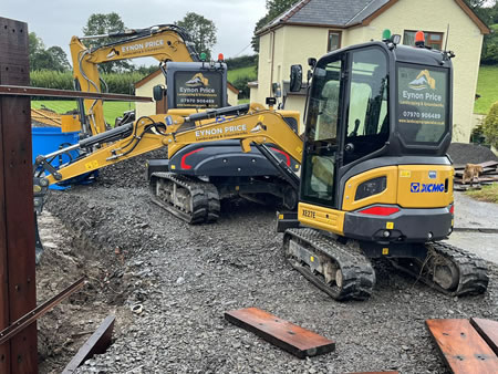 Eynon Price plant hire Carmarthenshire